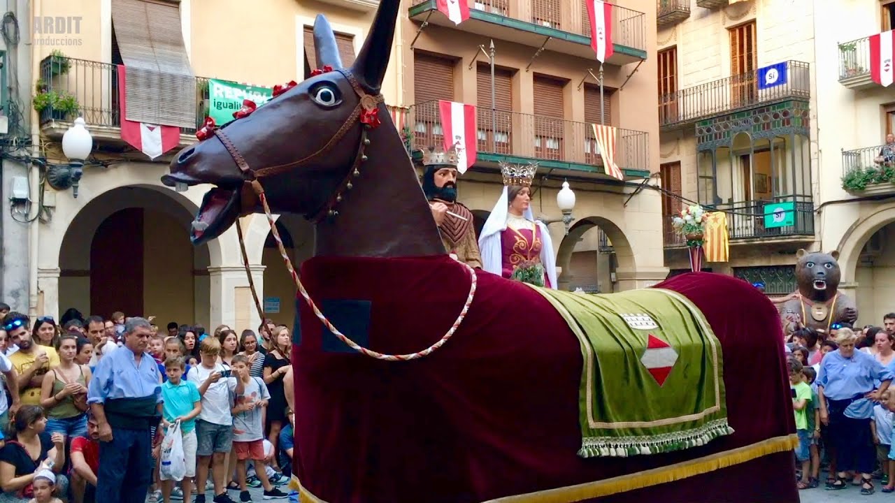 1 - Bèsties, Diables, Nans i Gegants de la Diada de Sant Joan
