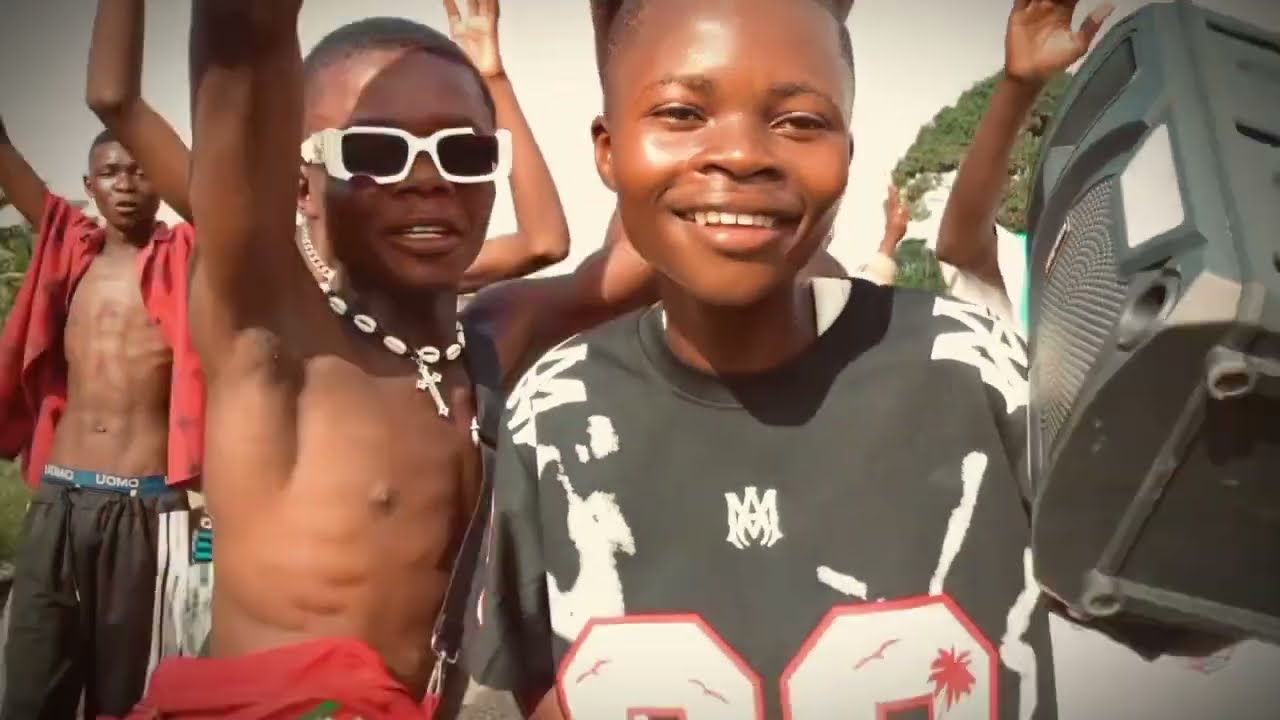BLACK__CITY___Travailler_remix____directed_by_GM PROD (clip officiel )