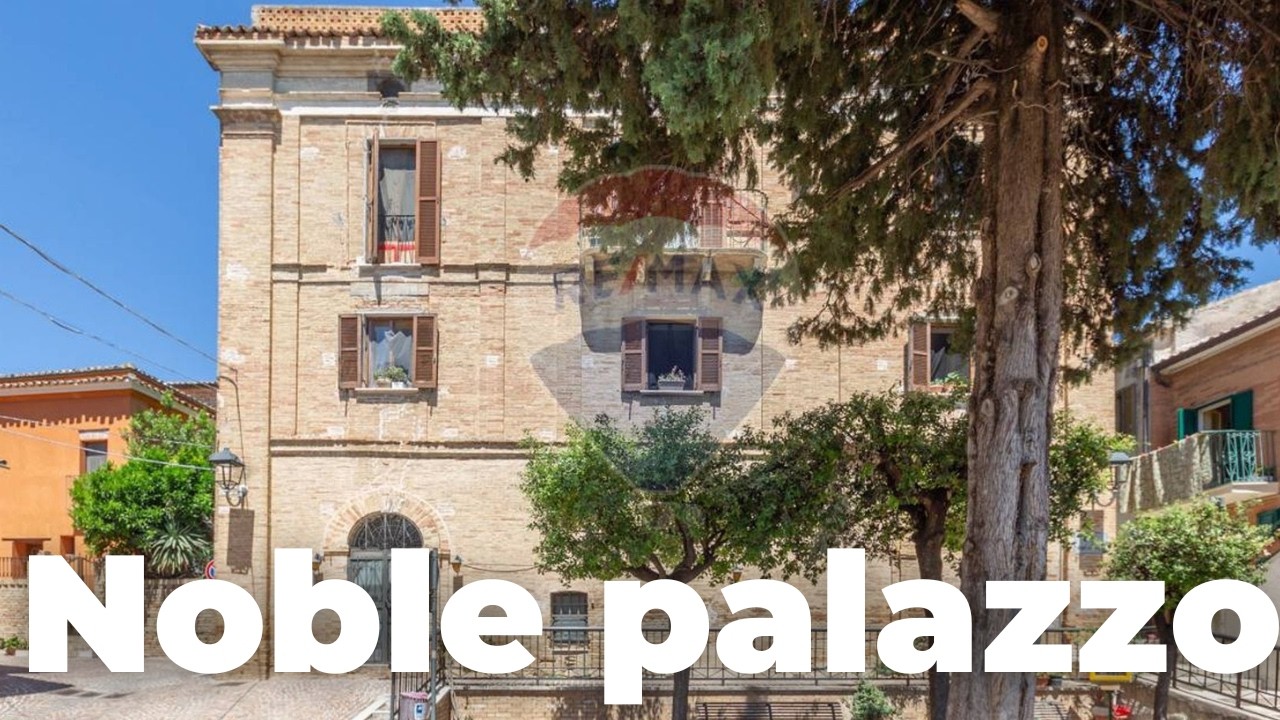 From rooftops to mountains and sea: inside a 1500s Abruzzo palazzo