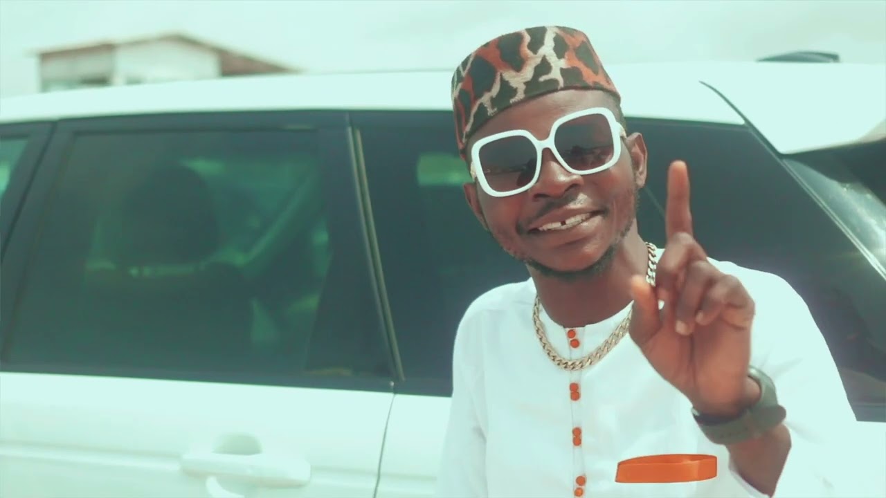 Prince guedessi feat LG espero Sèdégbé ( Dèdè wègnigbè) la vie c'est Molo Molo