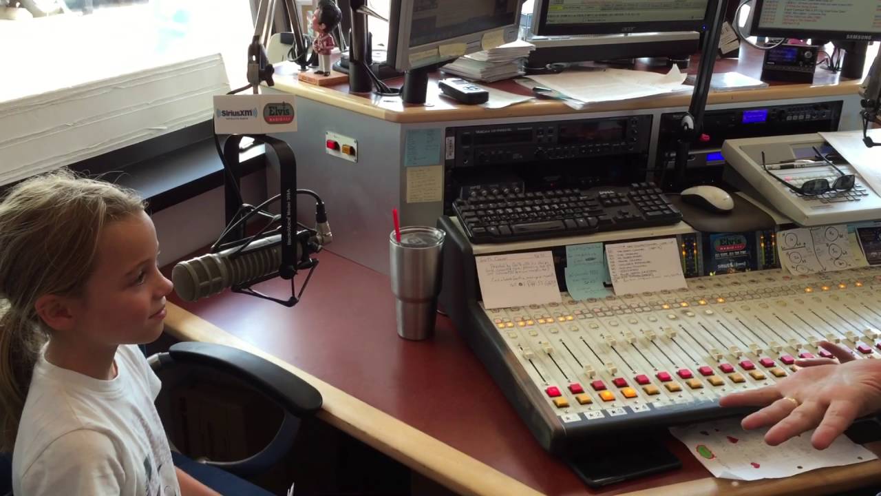 Maggie Live! on Elvis Radio! 8/25/16