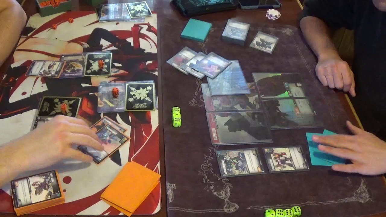 Transformers TCG: Predaking vs Superion