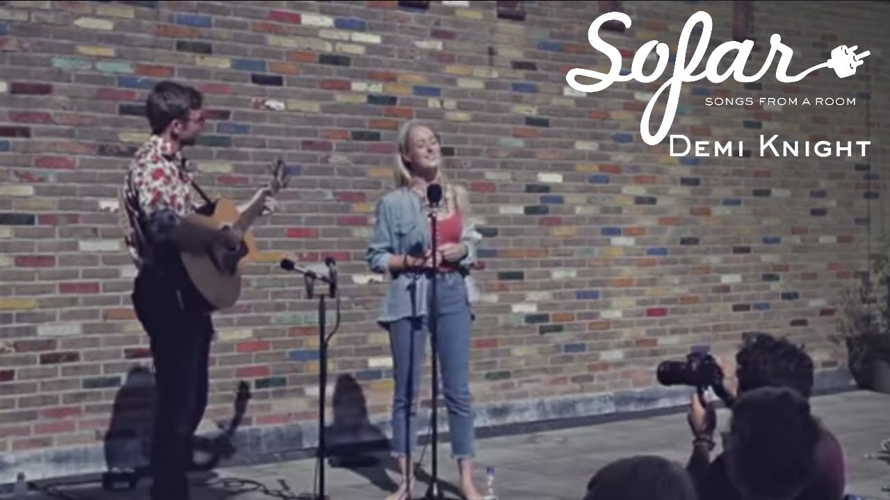 Demi Knight - Somebody's Missing You | Sofar Utrecht