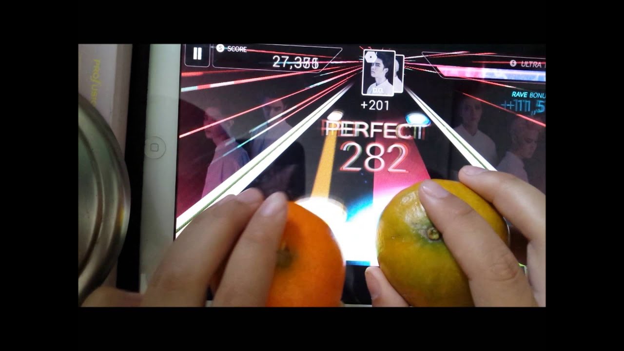 SuperStar SMTOWN - EXO Overdose with oranges