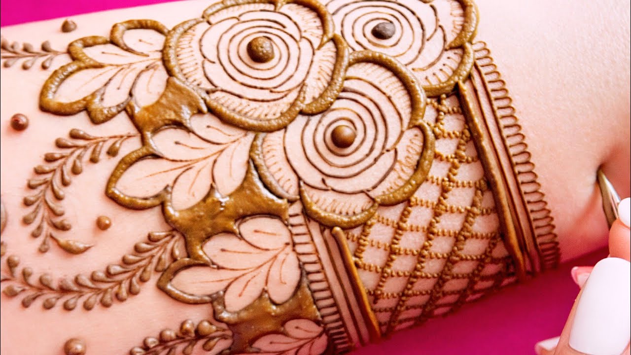 Easy & Gorgeous Floral Mehndi Design for Beginners 💖🌿