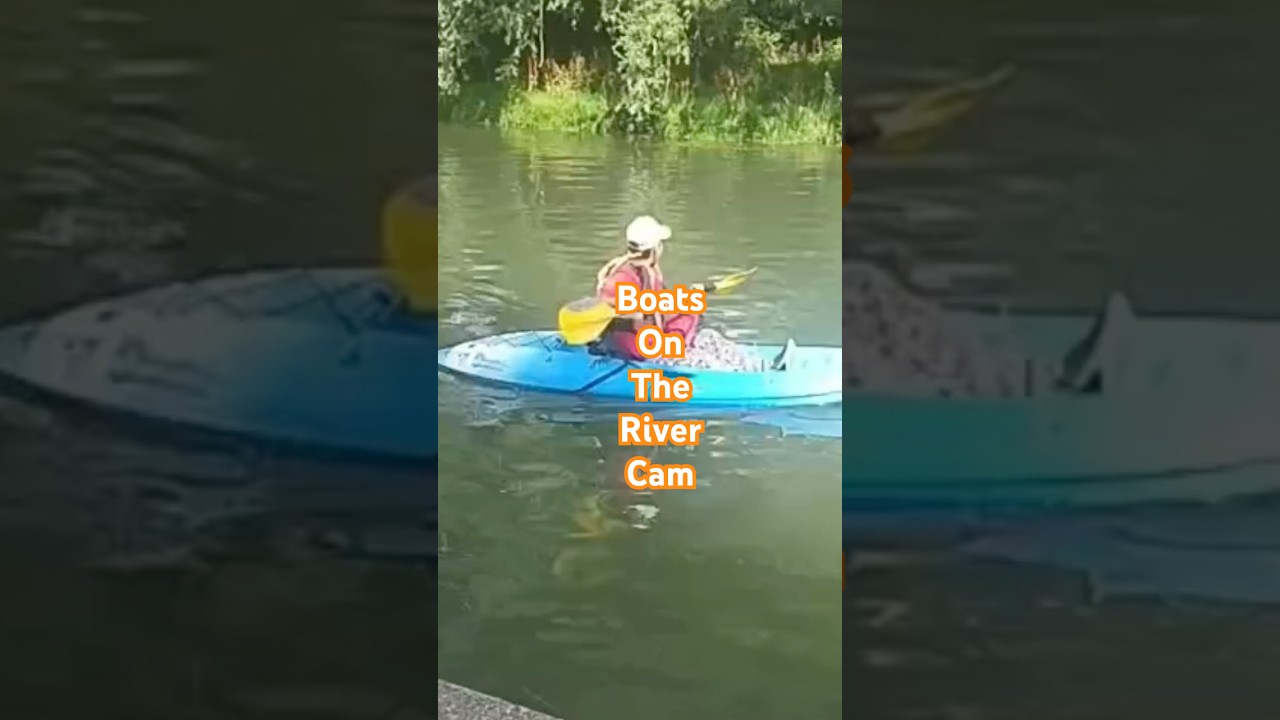 Boats on the River #boat #summer #rivercam #cambridge #kayaking