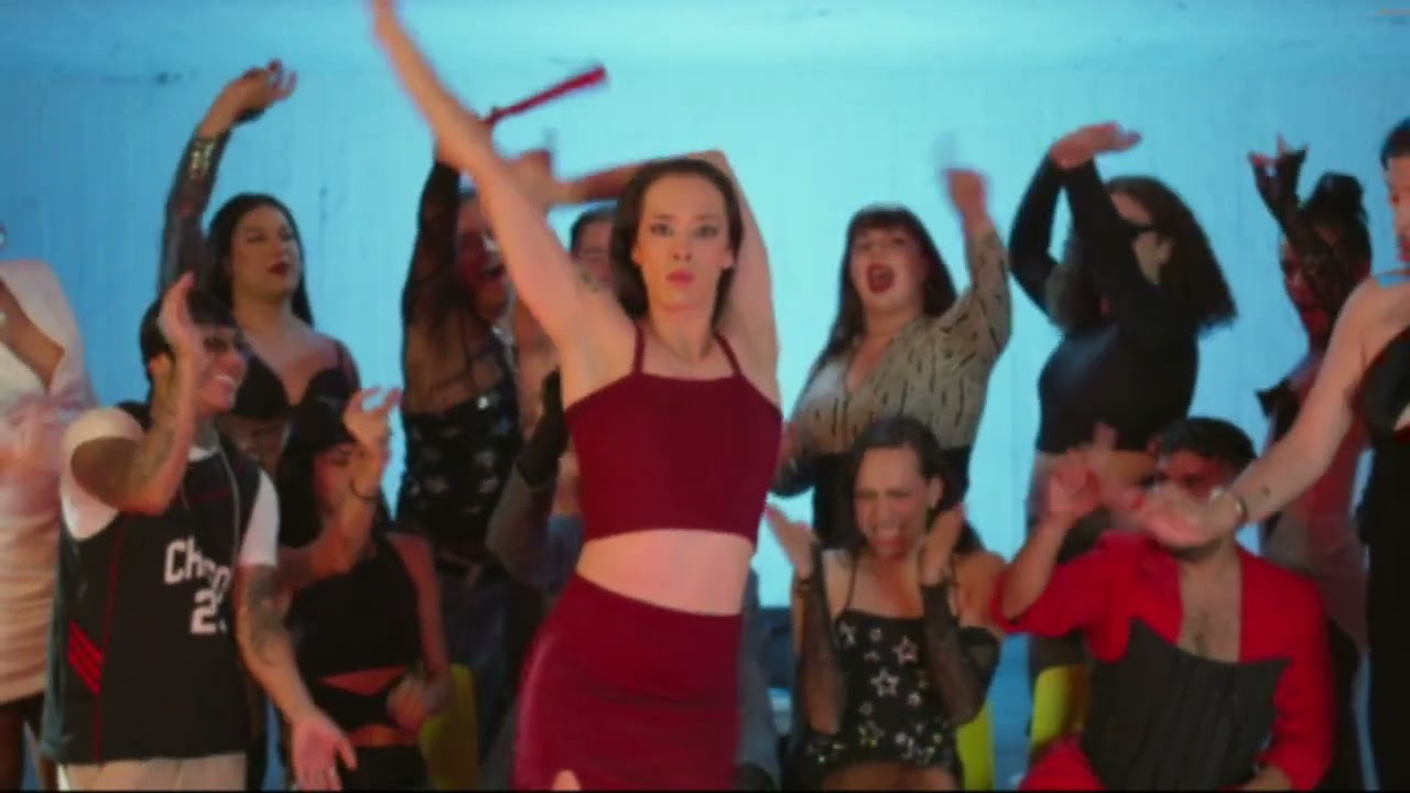 LC - Keep On Moving Remix