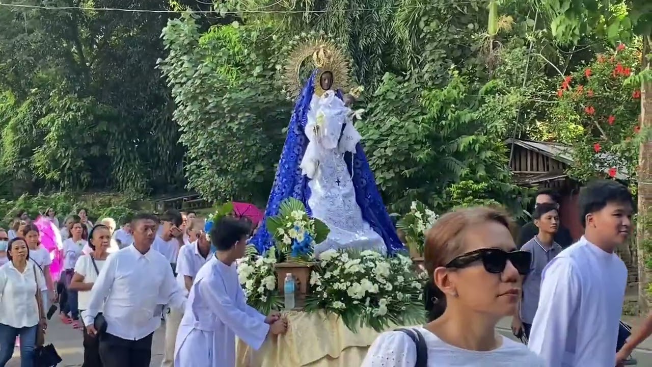 LOOK I HIGHLIGHTS FROM MARIAN PROCESSION 