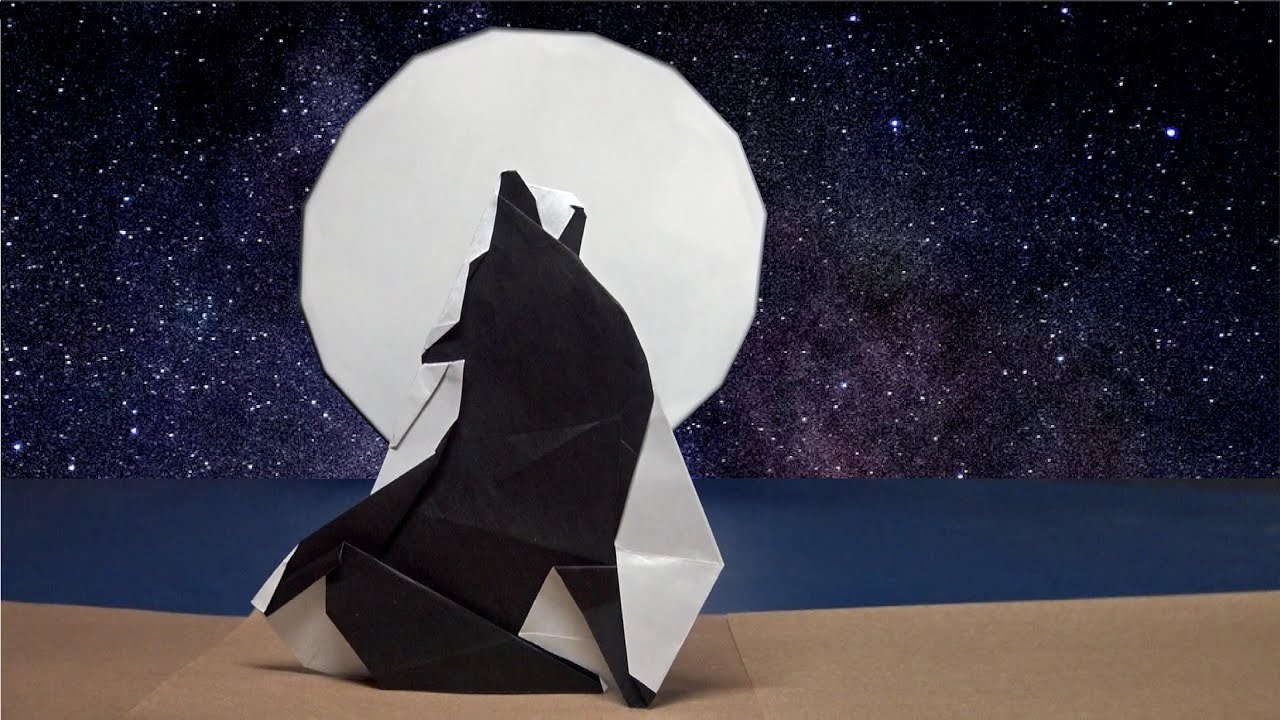 🐺 Howling Coyote/Wolf under the Full Moon! 🌕