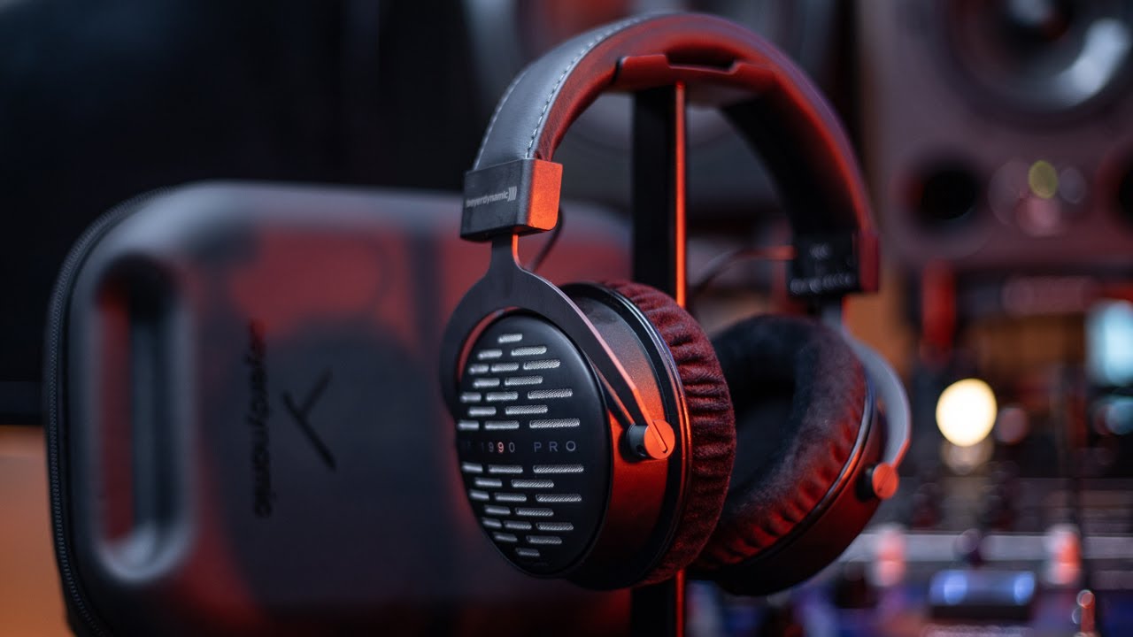 Why I'm switching to the Beyerdynamic DT 1990 Pro - Best HEADPHONES for Music Production & Mixing