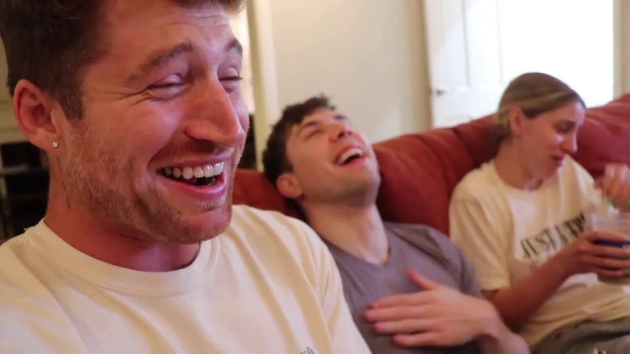 WE TRIED GLUTEN FREE COOKIES (VERY EXCITING OMG)