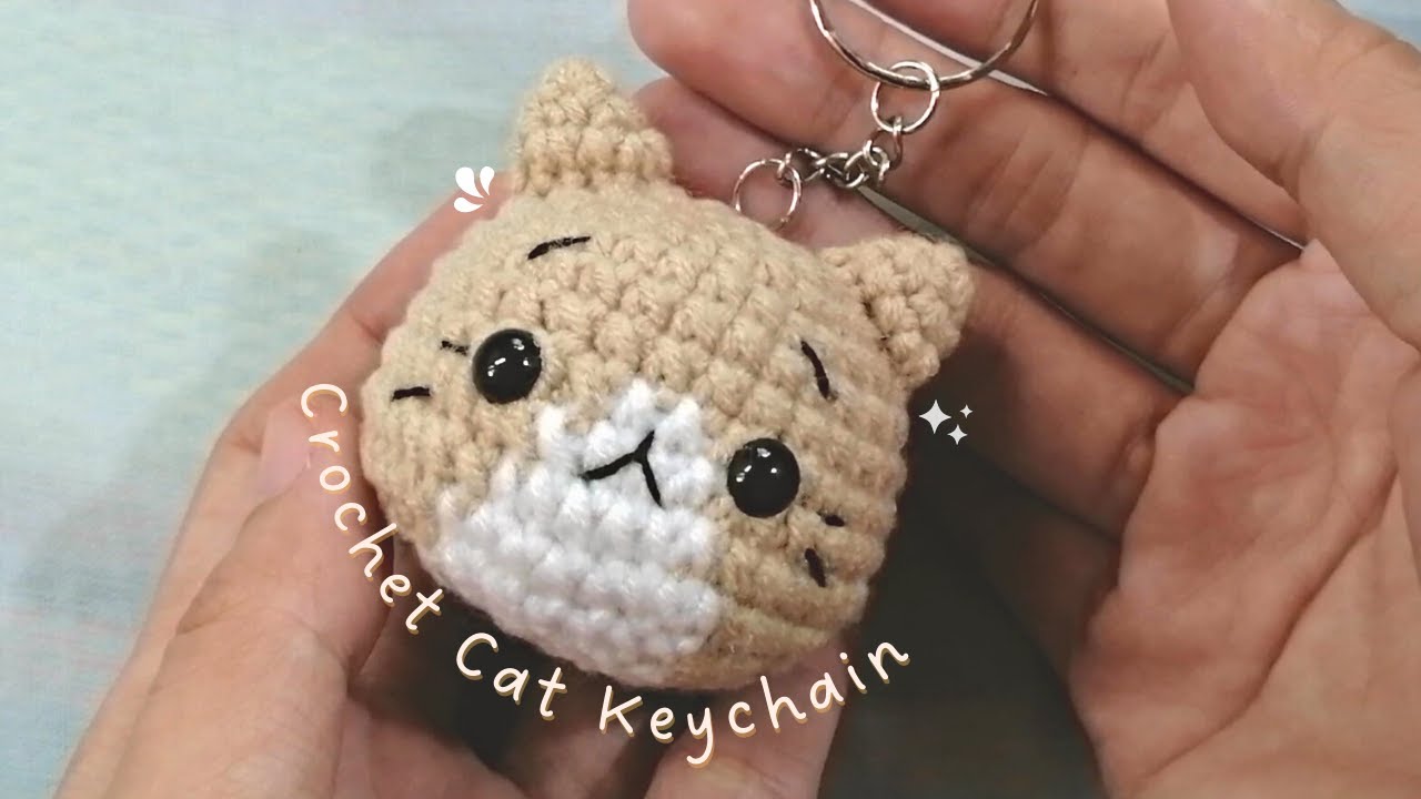 Easy Crochet Cat keychain | Amigurumi quick tutorial