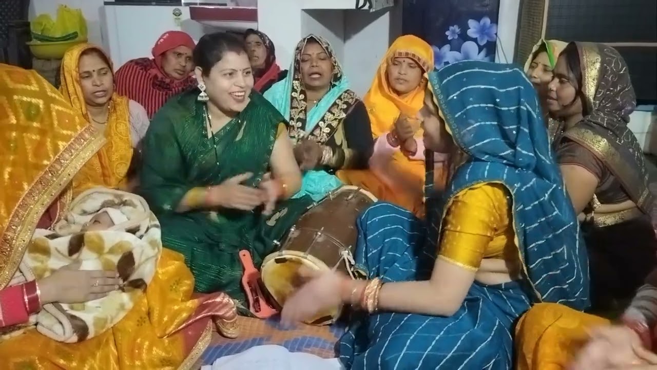 युटुब पर नया 😜 साजन मीठे मीठे रस गुल्ला मंगा दो मेरो लाला मांगे पेट में हंसी मजाक जच्चा-बच्चा गीत 😜