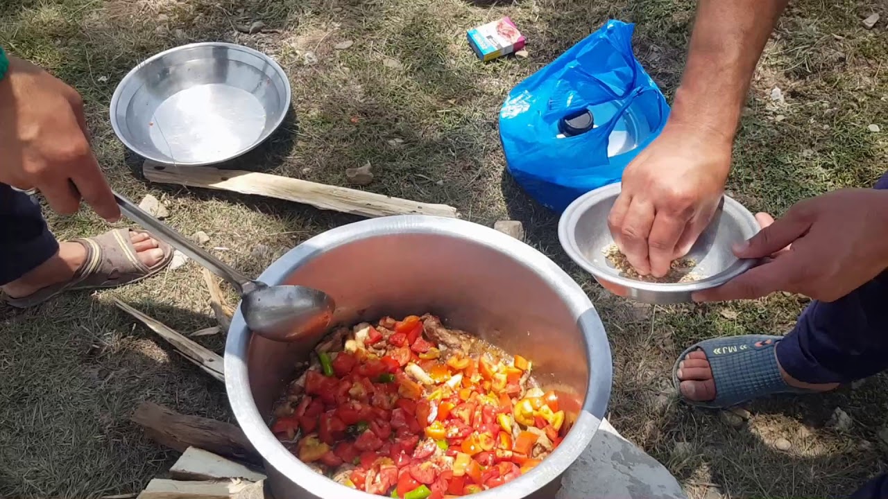 Cooking Mixed Chicken Rice | Parachinarians Style