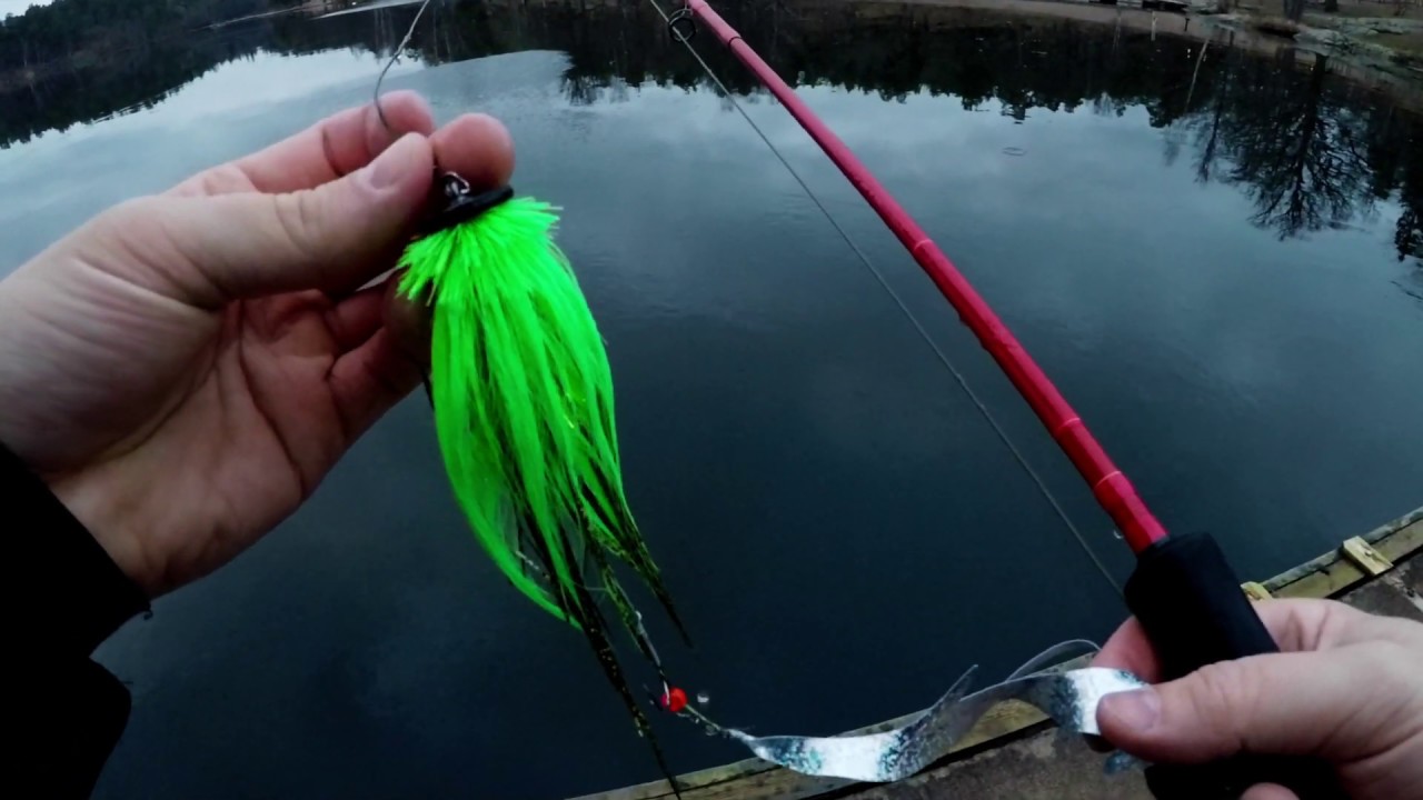 Waterpushing pike fly