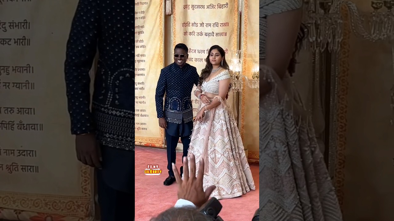 Jawan movie director Atlee with wife priyaatlee at Ambani wedding#atlee#bollywood