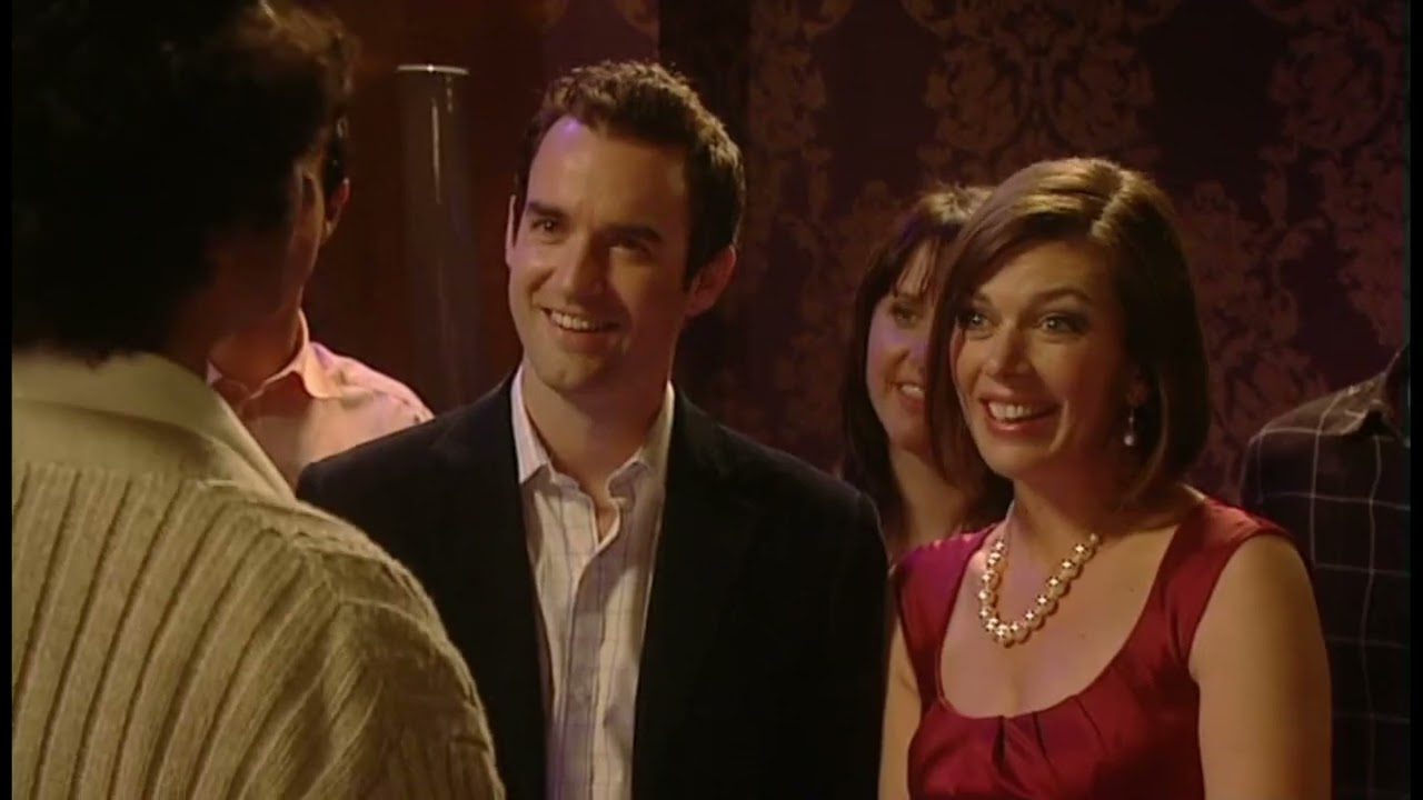 IT Crowd: Jen Goes To A Reunion