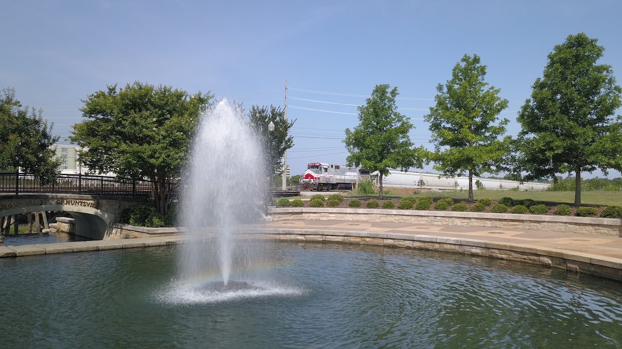 Train 8560 in Huntsville, Alabama