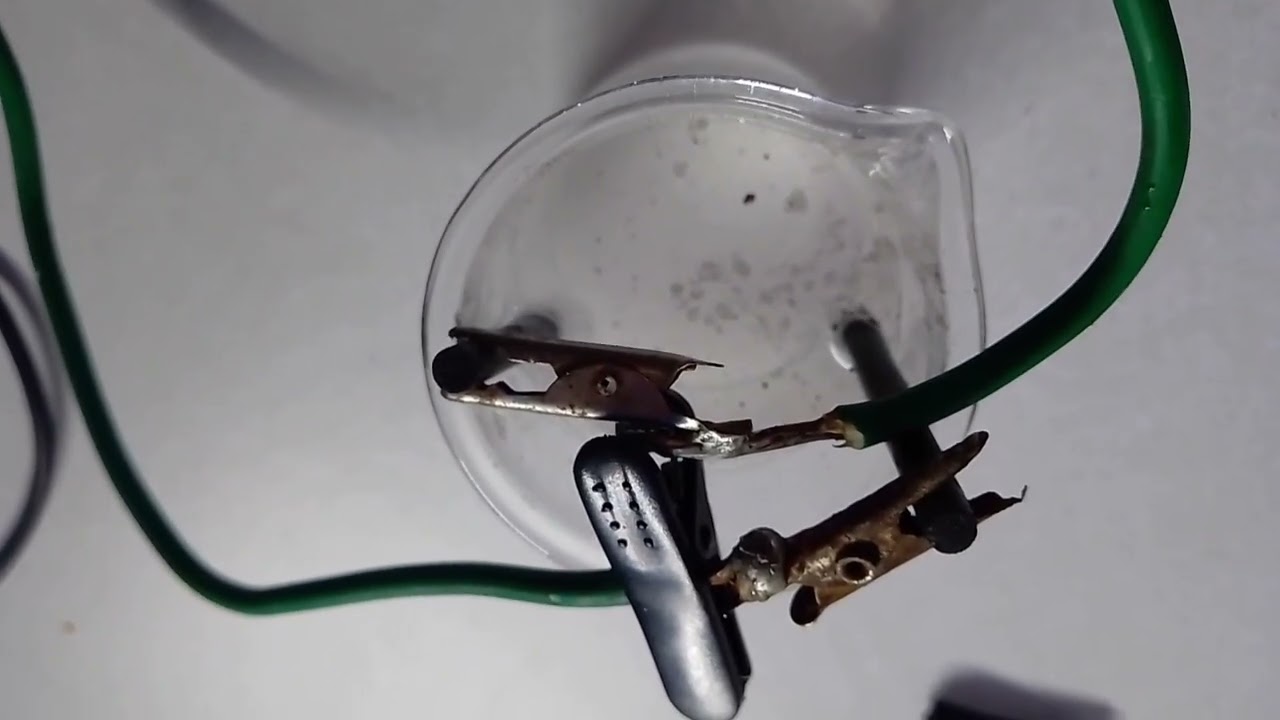 C&Oacute;MO HACER SOSA C&Aacute;USTICA CASERA (NaOH)