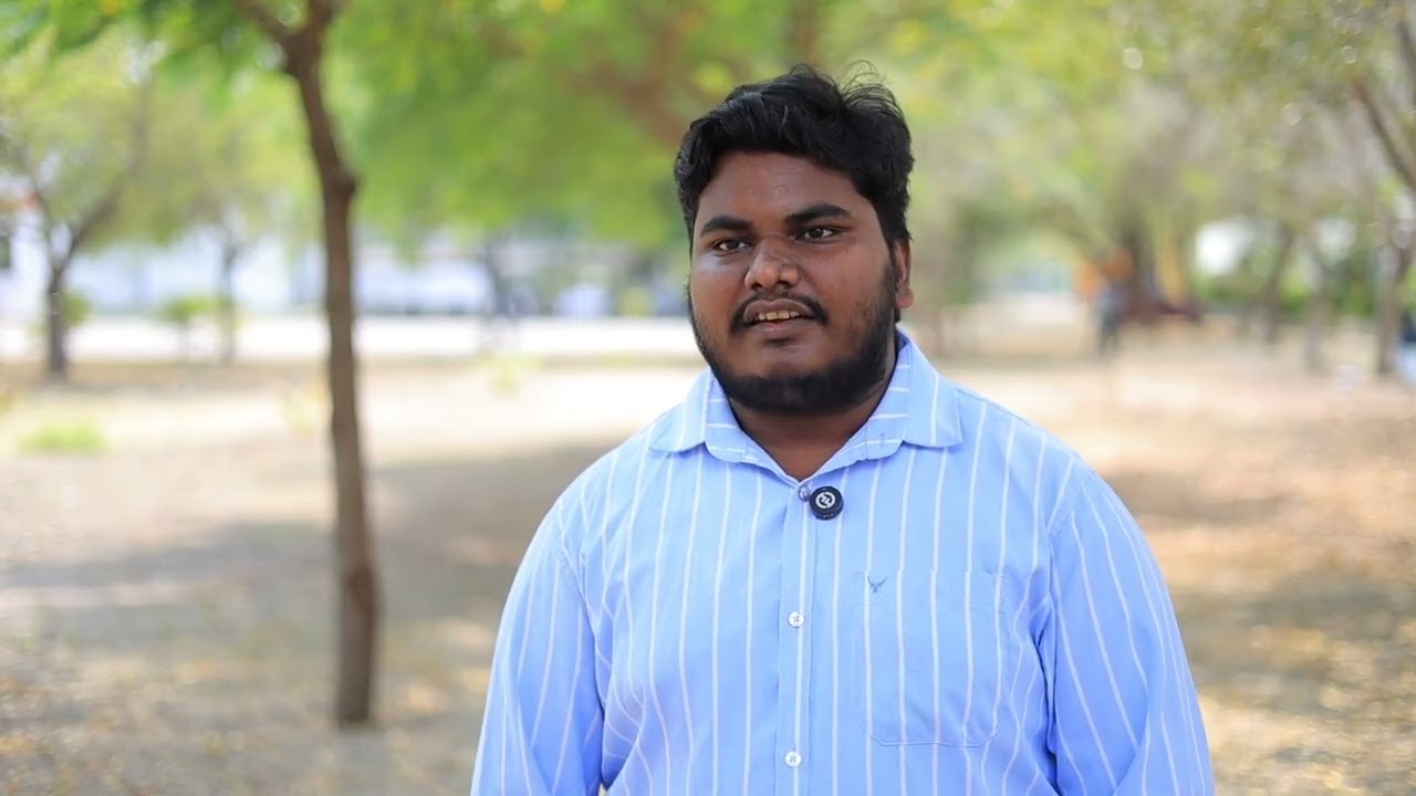 நான் முதல்வன் திட்டத்தின் மூலம் பயிற்சி பெற்று வங்கி அதிகாரியாக பணியாற்றி வரும் இனியவன்...