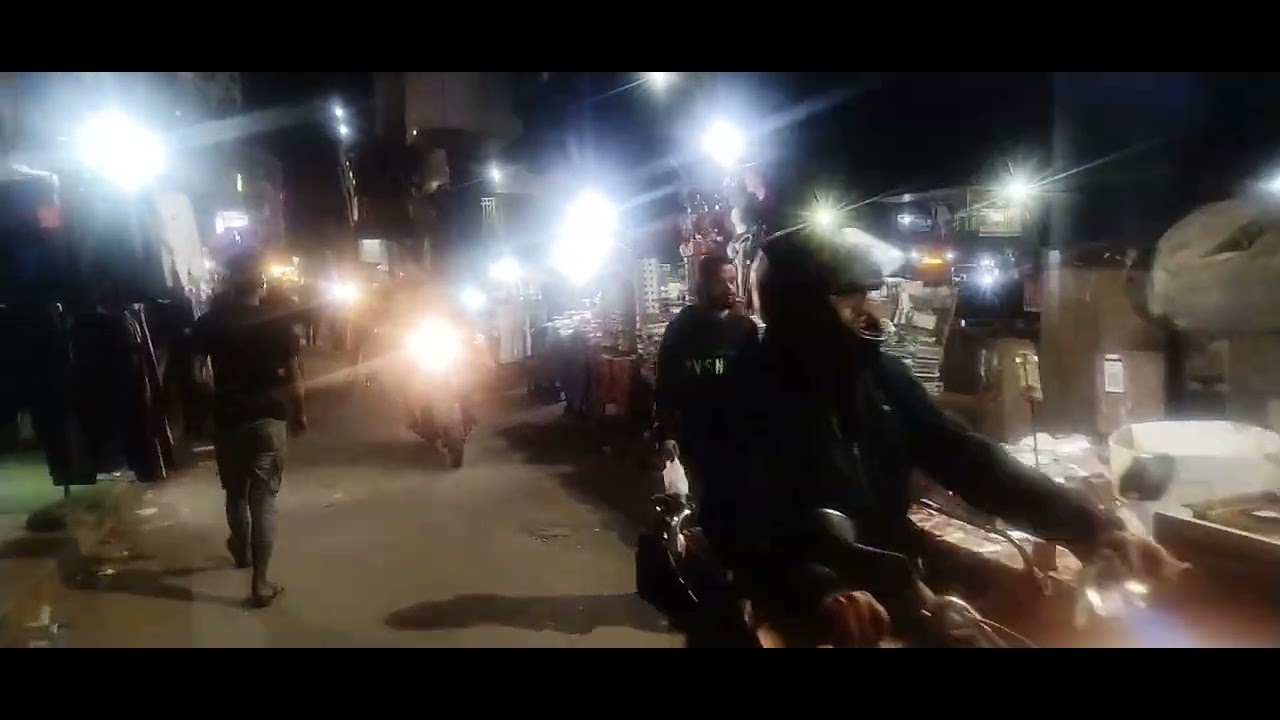 Laxmi Nagar Market ghumne nikale