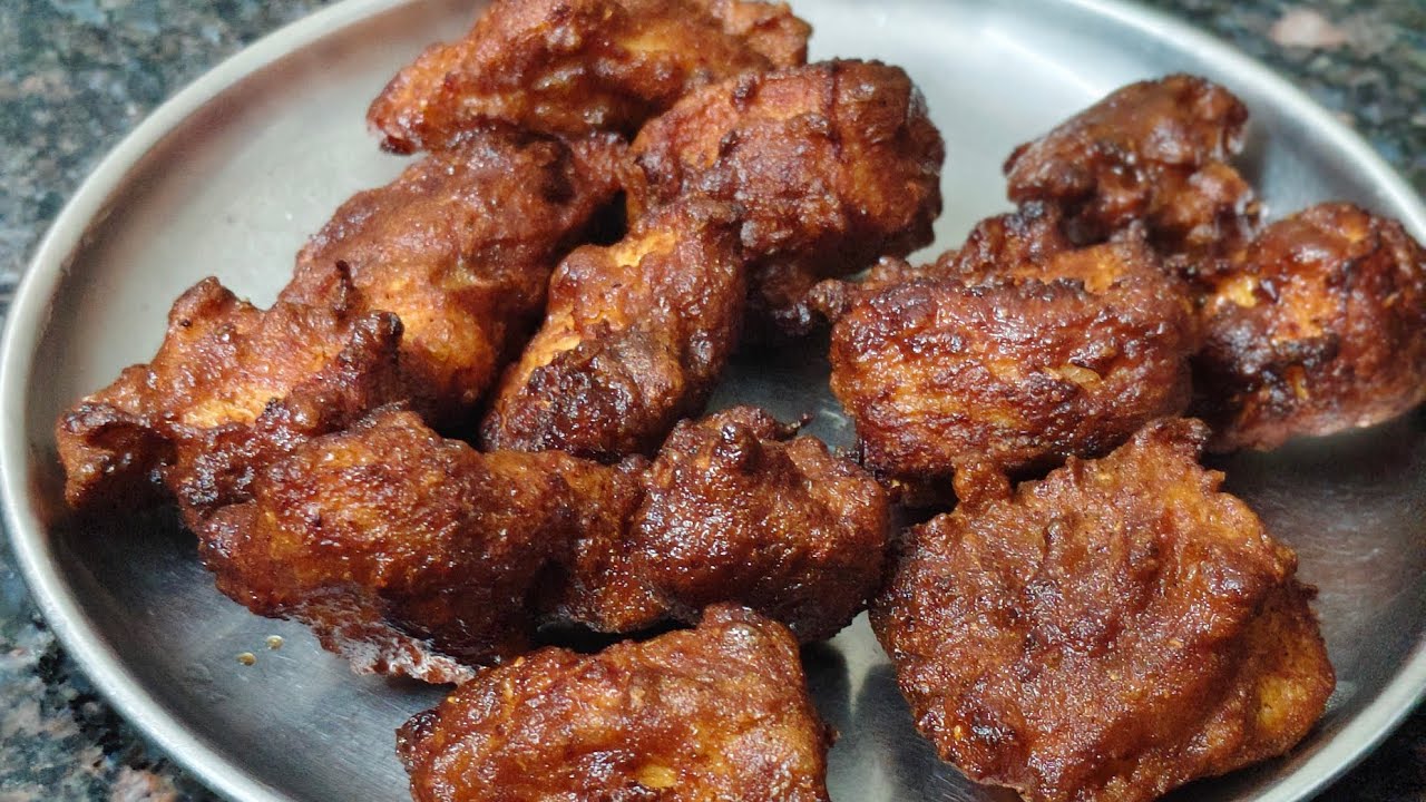 घरात उपलब्ध असलेल्या साहित्यामध्ये चिकन 65/chicken 65