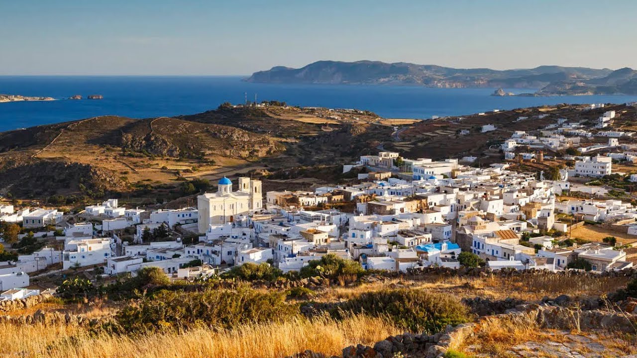 Chorio walk in Kimolos island, Greece