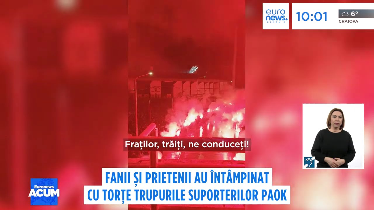 Fanii și prietenii au &icirc;nt&acirc;mpinat cu torțe trupurile suporterilor Paok