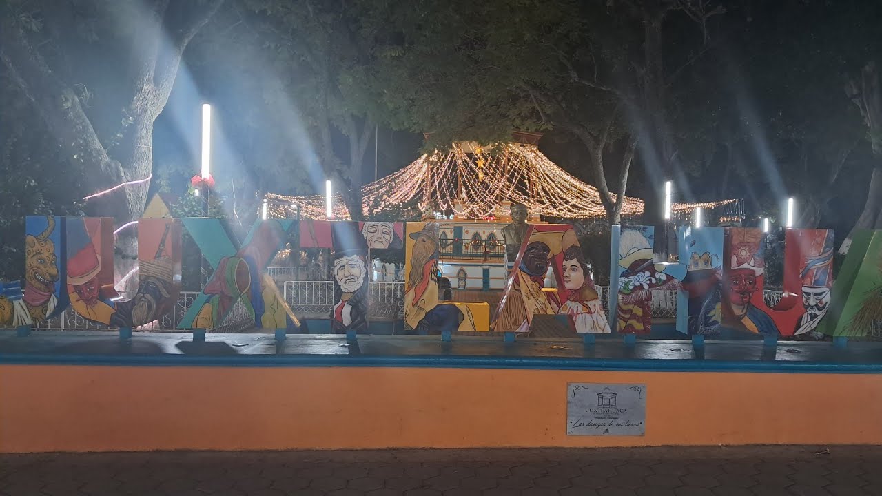 🇲🇽 Asi es una Fiesta en Santiago Juxtlahuaca シ Oaxaca | llena de Tradición y Folklore  #guelaguetza
