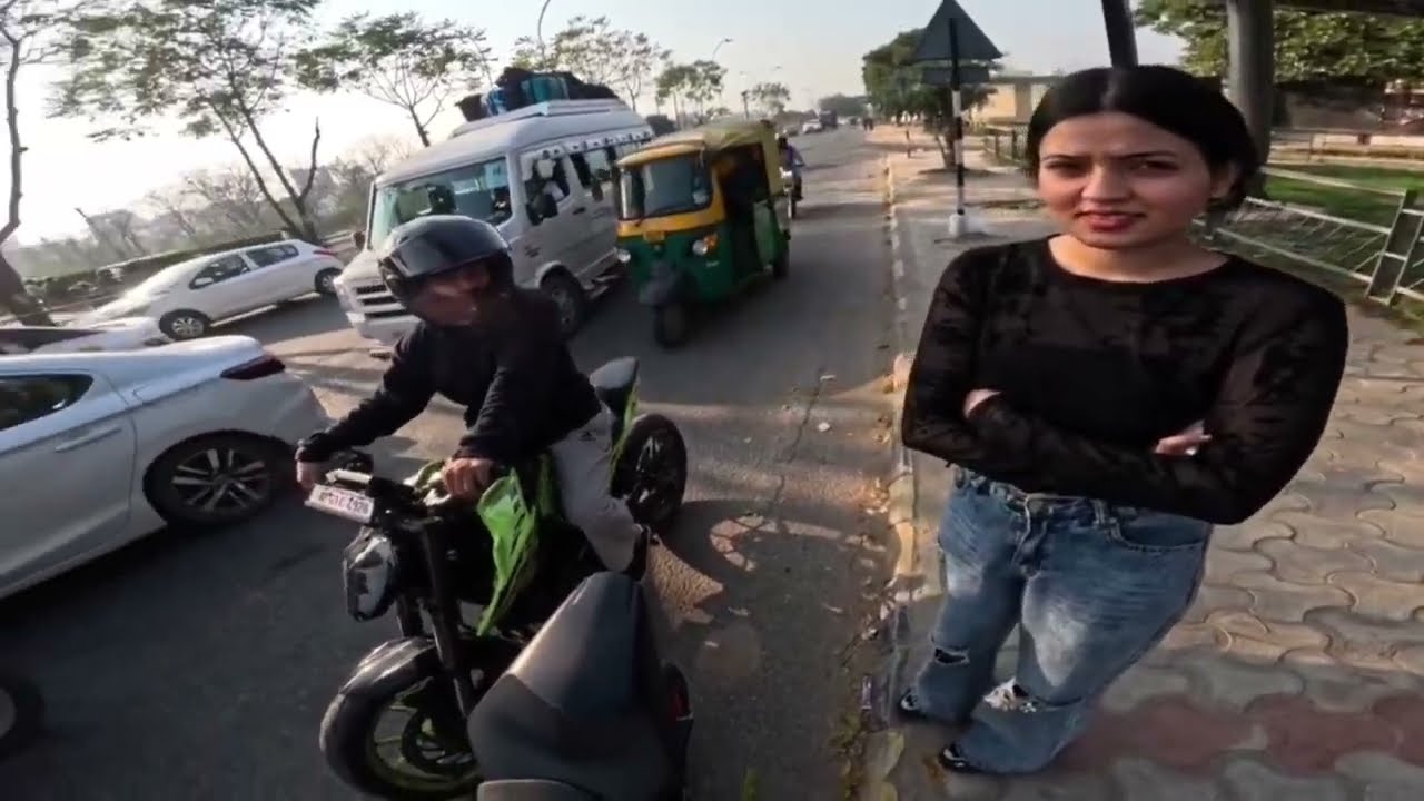 Arshi ke Boyfriend Ne Aaj Acha Nahi Kia💔Thar Mai Gunde Ko Lekar Aa Gye☺️ll Rahul shorts #rahulshorts