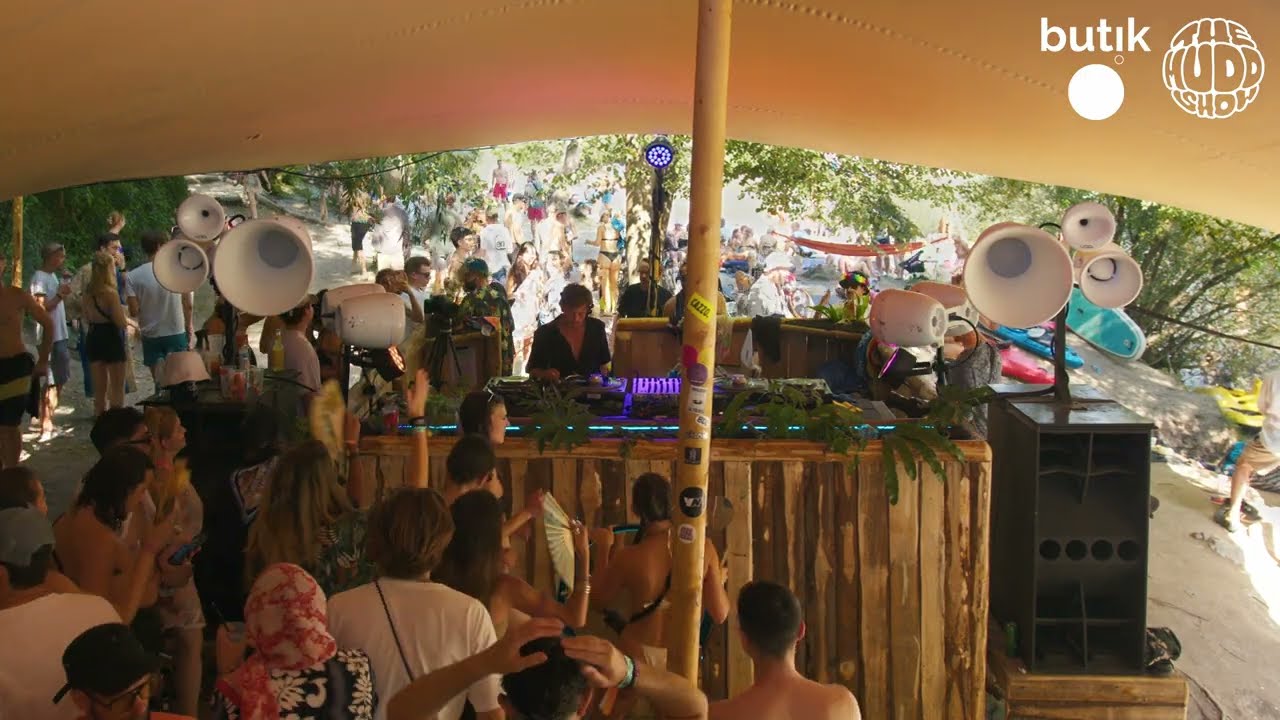 Andy Luff | themuddshow x Butik
