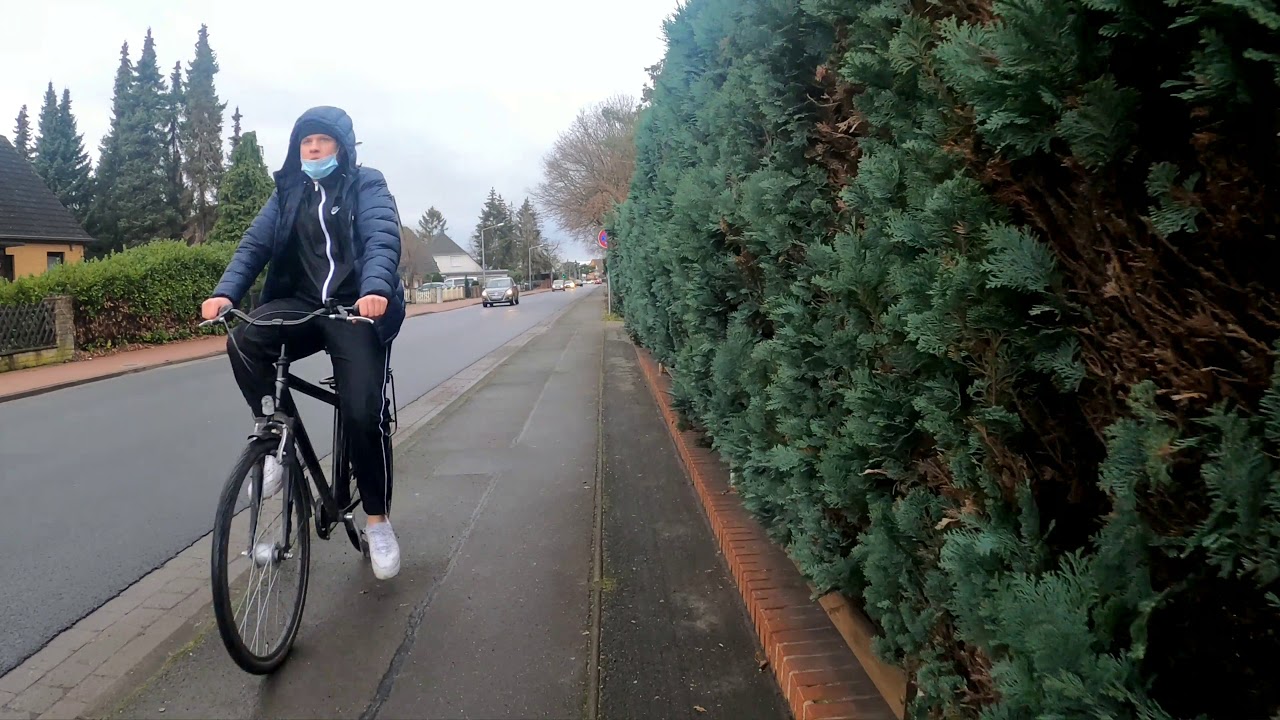 Walk the streets of Garbsen.