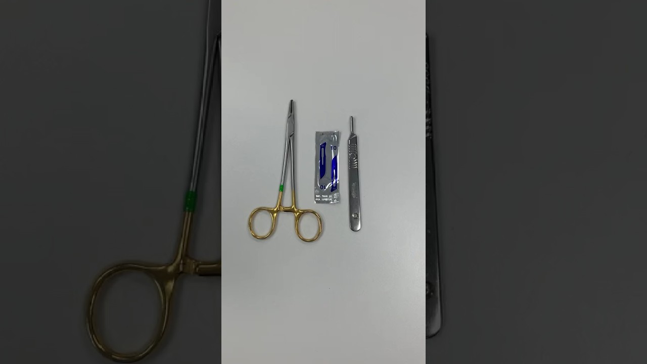 Surgical scalpel blade loading tutorial #surgicalskills #scalpel #surgeon #surgeonlife #medicine