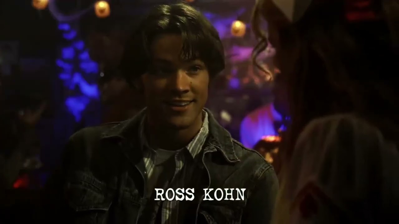 Sam And Jess At A Halloween Party - Supernatural 1x01 Scene
