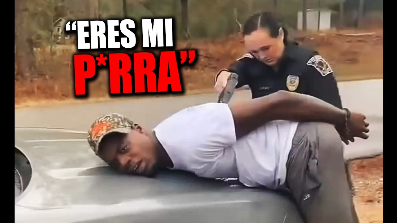 LAS MUJERES POLIC&Iacute;A SON NEFASTAS.