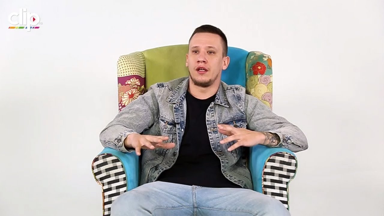 Naš popularni reper otkriva šta devojke sa Instagrama pokušavaju da sakriju