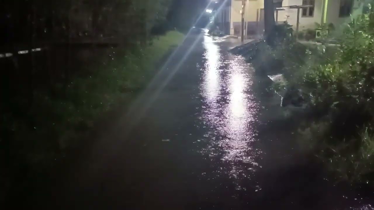 The Smell of Earth After Midnight Rain // original video // Indonesian country