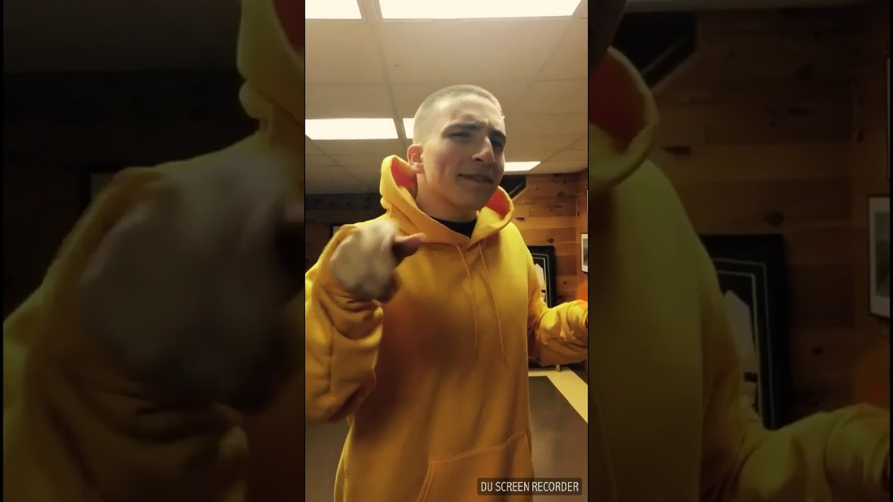Token freestyle on Twitter
