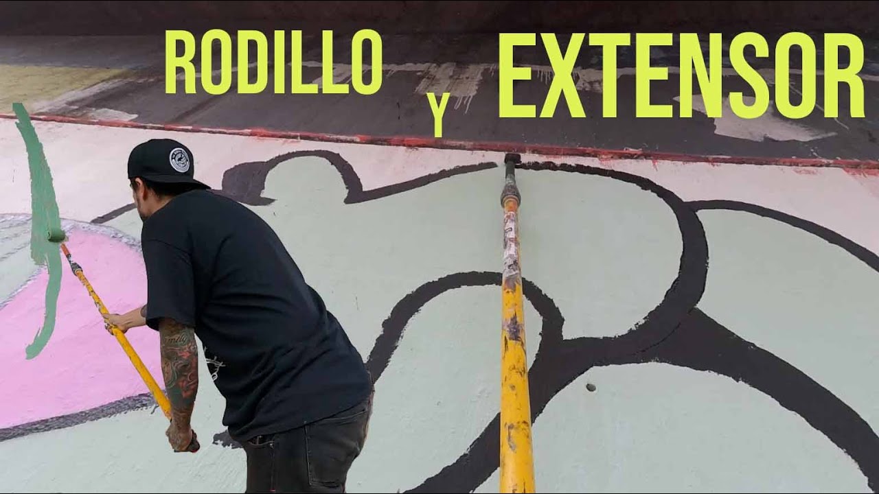 Rodillo y extensor, letras con pintura vinílica