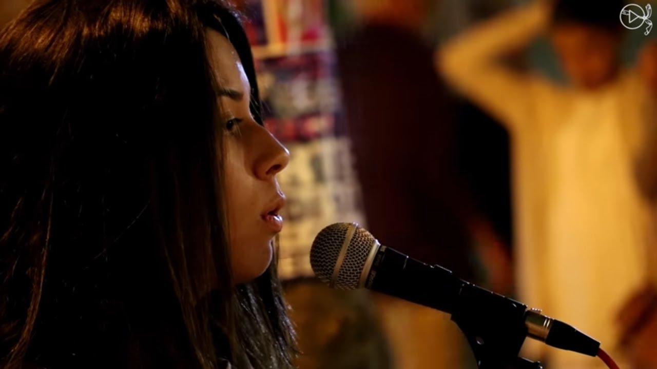 Chant Corse ⸱ Elisa Tramoni - À L'Altru Mondu (2016)