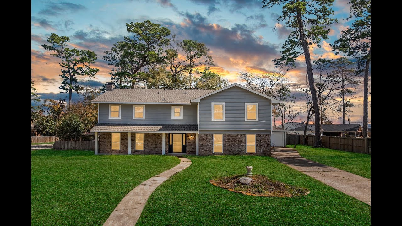 ( For Sale ) 1123 Doral Ln  Houston TX 77073