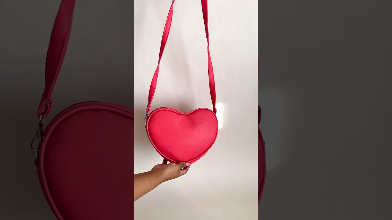 Sewing a heart bag for Valentine&rsquo;s Day. #valentinesday #pinkbag #heart #diy #sewing