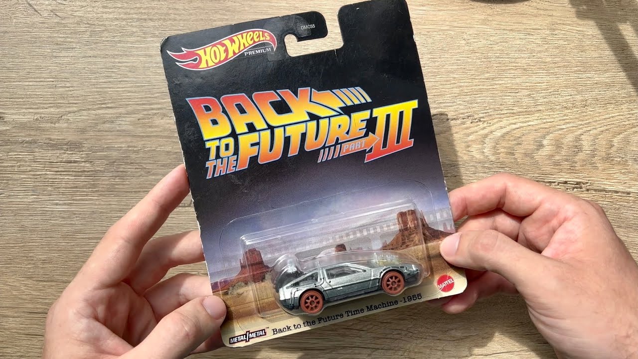 2021 Hot Wheels Premium Back To The Future Time Machine 1955 DeLorean DMC-12