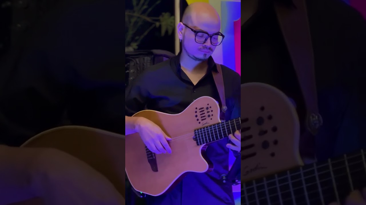 Godin Multiac Grand Concert SA