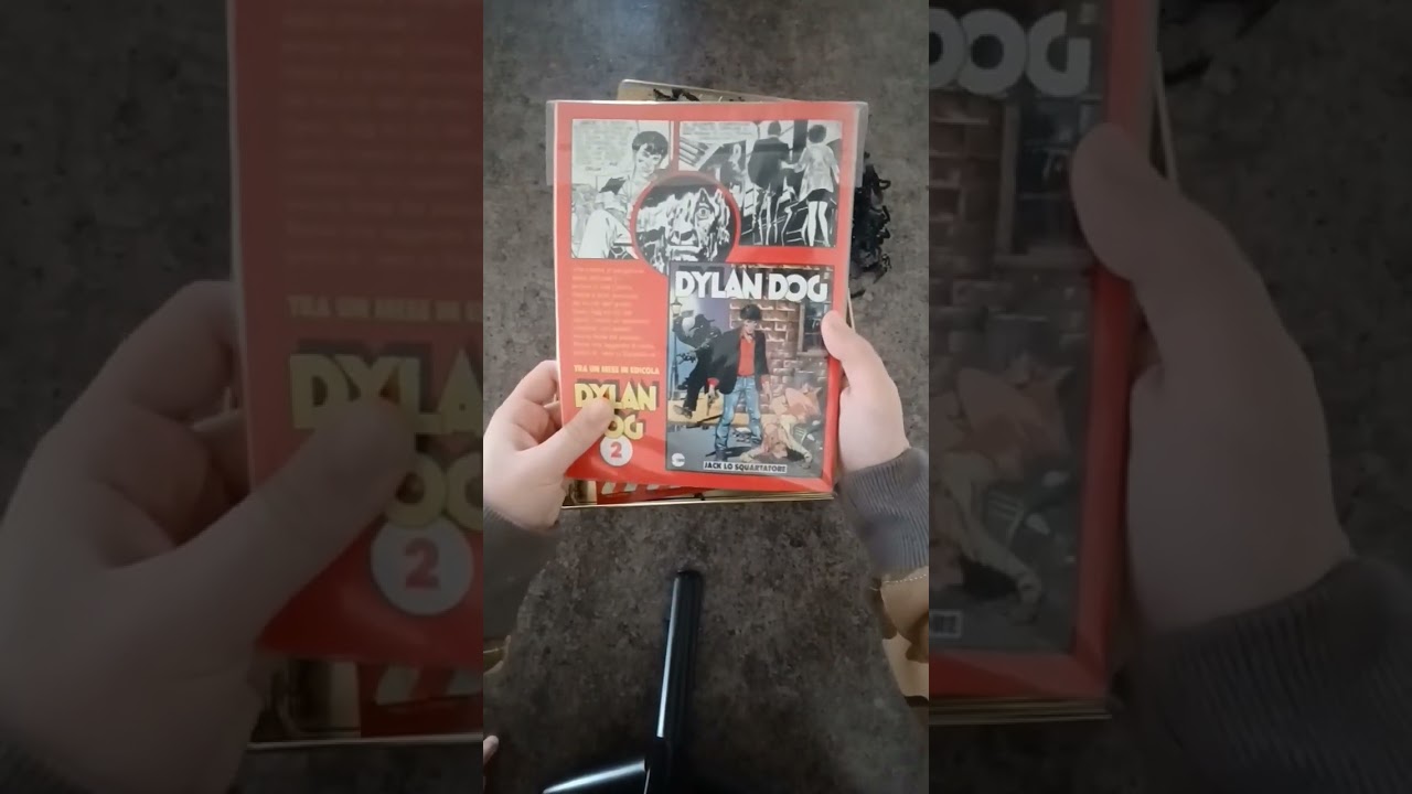 Box a tiratura limitata contiene ristampa di DYLAN DOG 1 e istruzioni anti zombie.Speciale 30 anni