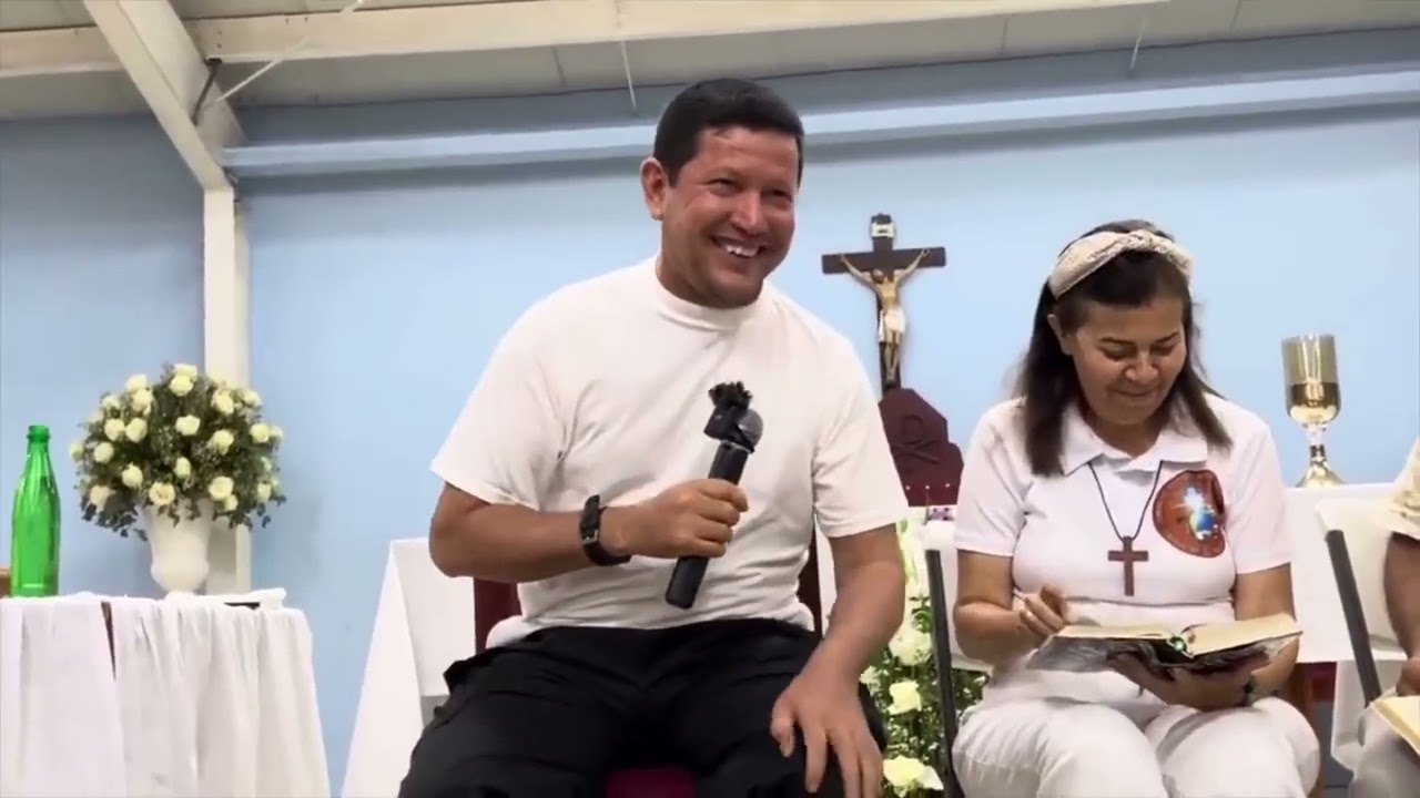 SACERDOTE LUIS TORO VS PASTORES ADVENTISTAS EN PREGUNTAS Y REPUESTAS .....