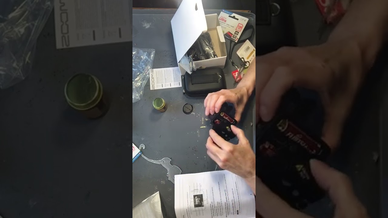 Zoom Q2n-4K Unboxing