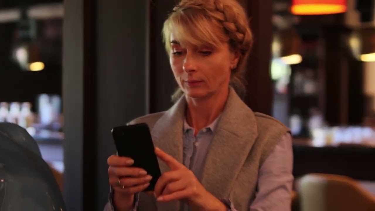 Erkunde die einzigartige Atmosphäre im Kuhotel by Rilano in Waidring!