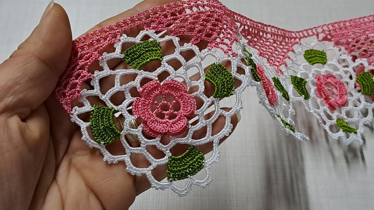 129. Çeyizlere dokunmaya devam. Bu model kaçmaz hanımlar. Çeyizlik havlukenarı modeli.
