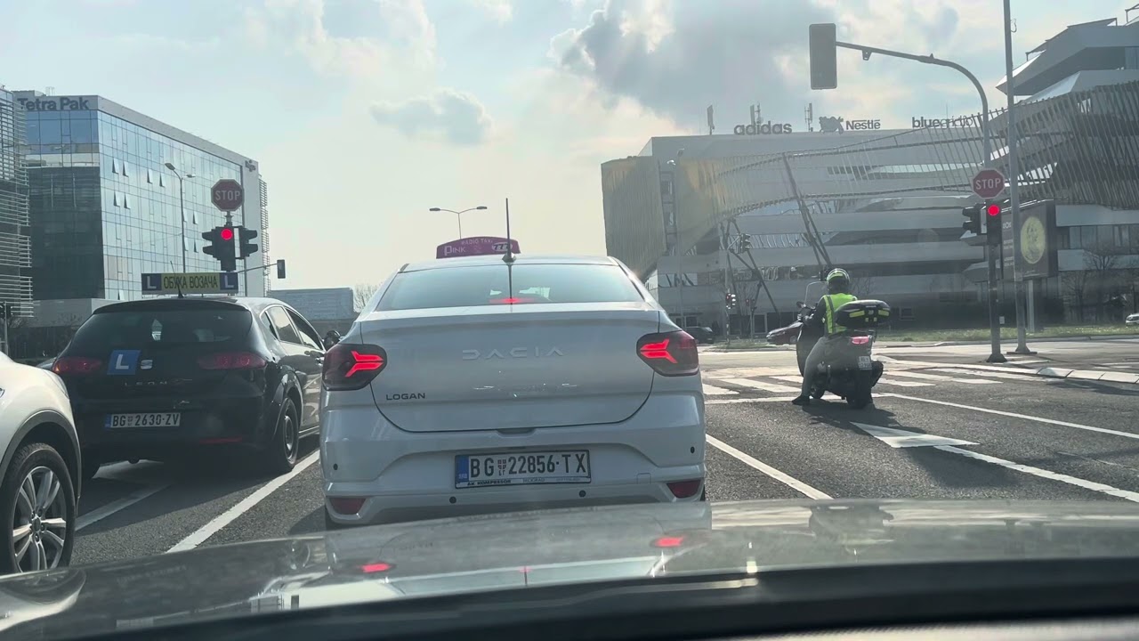 Beograd, voznja, Novi Mercator - Holliday In - Belville - A Blok
